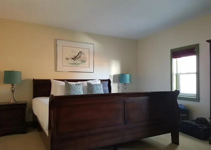Washington Inn & Tavern