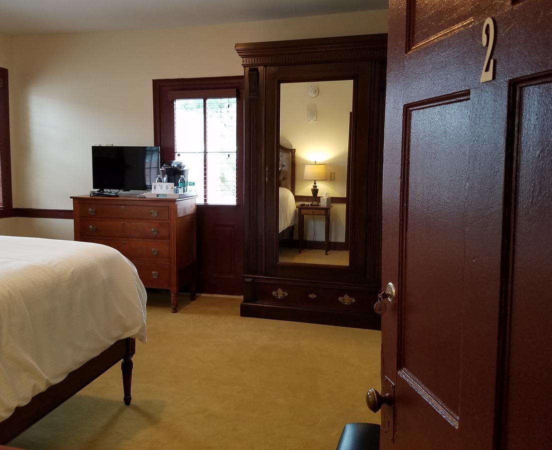 Washington & Tavern Hotel